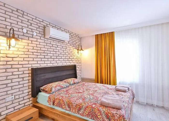 Ozy Center Appartement Kaş