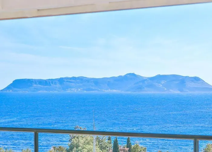 Ozy Center Appartement Kaş