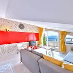 Ozy Center Apartment *