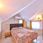 Ozy Center Apartment *