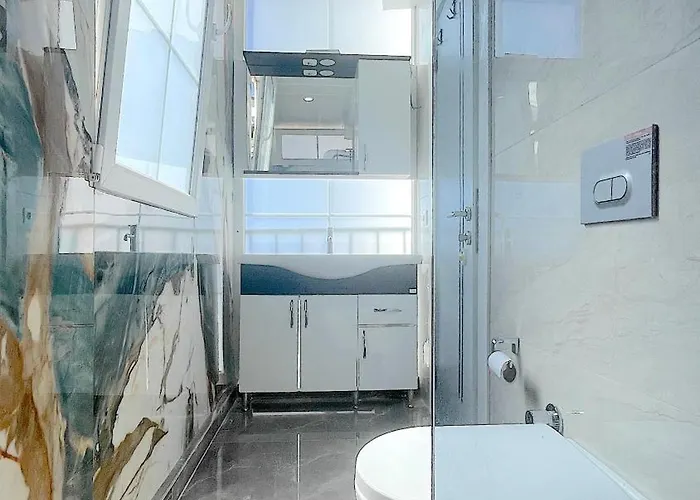 Ozy Center Apartment